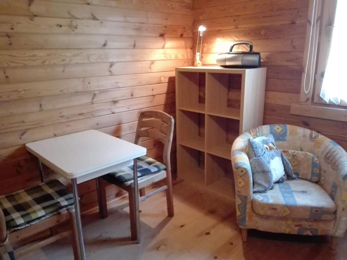 Hof Kranichweide, Holzblockhaus Hébergement de vacances Saal