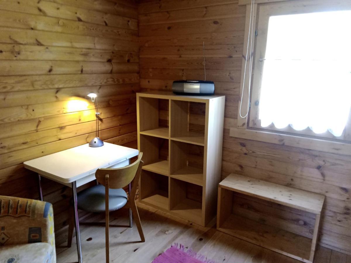 Hébergement de vacances Hof Kranichweide, Holzblockhaus Saal